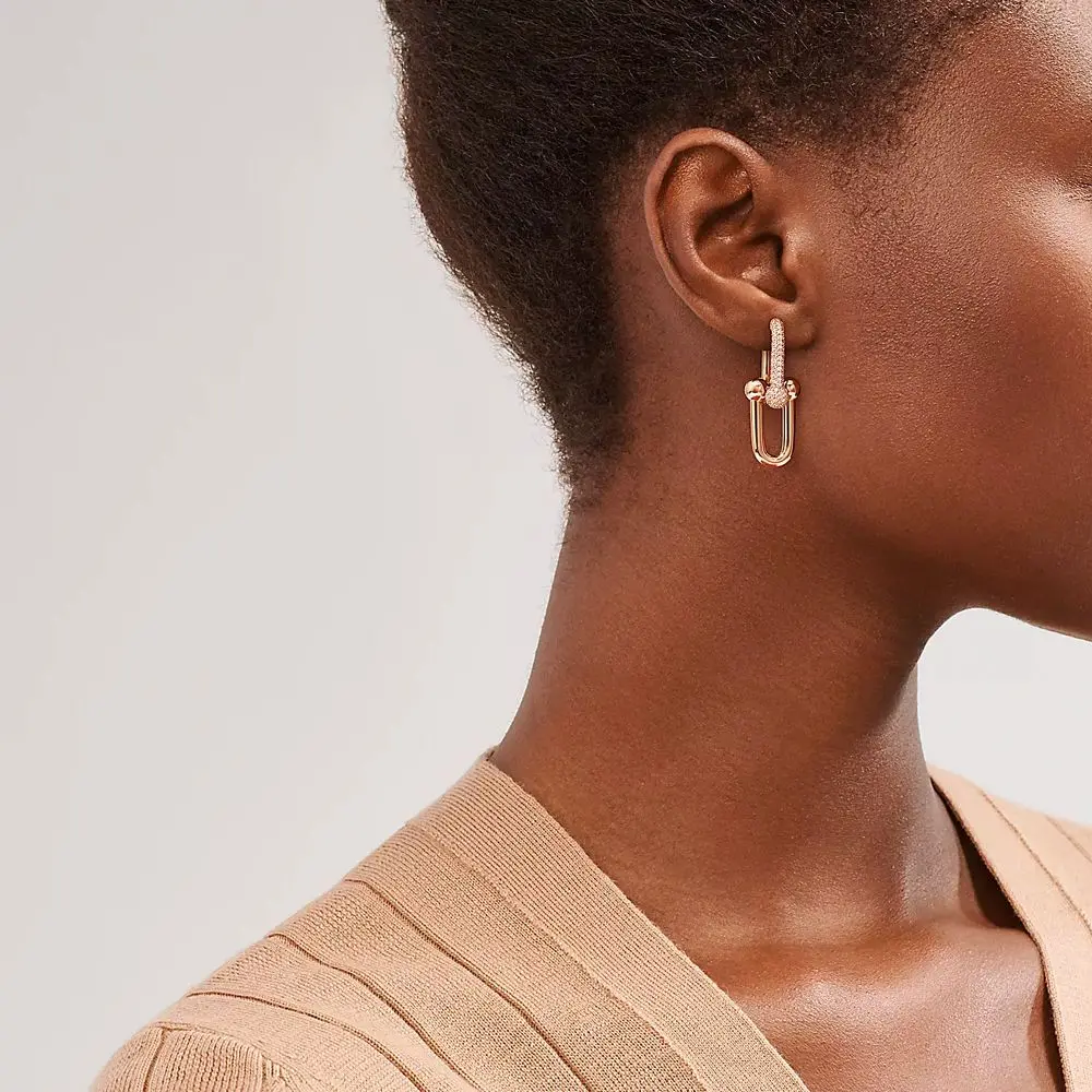 Gold Wire Earing in 18k - Image 2